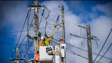 Restablecen 80% del servicio eléctrico en Puerto Rico Restablecen 80% del servicio eléctrico en Puerto Rico