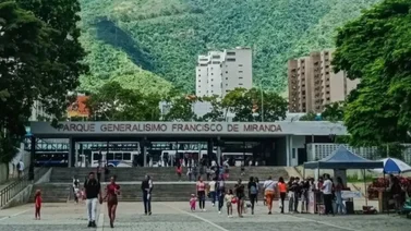 2001online- Caracas- parques