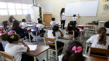 Regreso a clases y feriados 2025: Este es el calendario publicado por el Ministerio de Educación