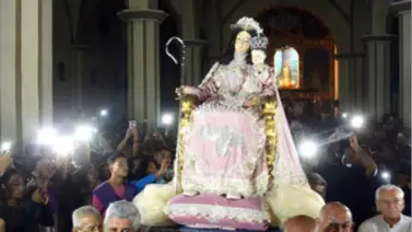 Joven caraqueño confeccionó las coronas de la Divina Pastora este 2025 (+FOTOS) Joven caraqueño confeccionó las coronas de la Divina Pastora este 2025 (+FOTOS)
