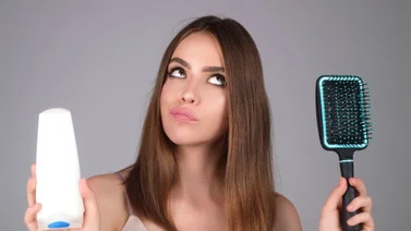 ¿Cuántas veces a la semana debo lavar mi cabello?