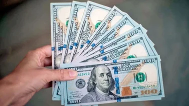billetes $100 dólares dinero efectivo