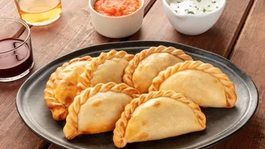 Prepara empanadas saludables con cinco ingredientes