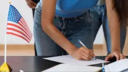 Conseguir "trabajo rápido" en USA: Venezolana revela estrategia a migrantes