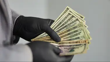 Cuatro mujeres hurtan dólares en reconocido centro comercial en Caracas: Ofrecen recompensa por su paradero Cuatro mujeres hurtan dólares en reconocido centro comercial en Caracas: Ofrecen recompensa por su paradero