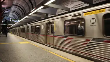 Metro de Los Ángeles brinda viajes sin costo ante crisis de incendios  Metro de Los Ángeles brinda viajes sin costo ante crisis de incendios