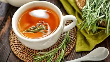 Infusión de romero: Beneficios para combatir la congestión nasal en 30 minutos Infusión de romero: Beneficios para combatir la congestión nasal en 30 minutos