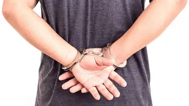 indocumentado detenido indocumentado detenido