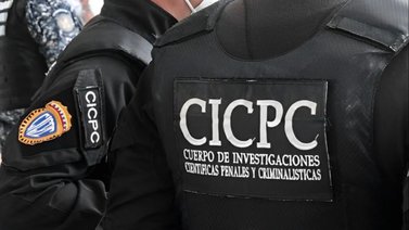 Estrangulan a sexagenario en una pensión de Caracas: Le quitan sus ahorros 
