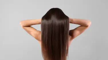 Alisa tu cabello en 10 minutos con esta fórmula casera Alisa tu cabello en 10 minutos con esta fórmula casera