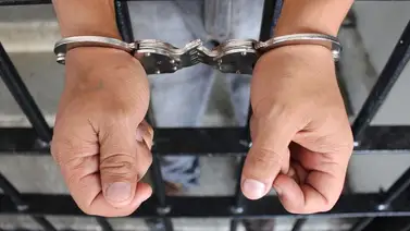 Caen dos venezolanos vinculados con banda criminal: Los imputan por tráfico de drogas y posesión de armas. Caen dos venezolanos vinculados con banda criminal: Los imputan por tráfico de drogas y posesión de armas.