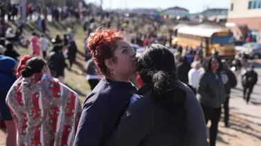 Muere una estudiante tras tiroteo en una escuela secundaria de Nashville: tirador se suicida Muere una estudiante tras tiroteo en una escuela secundaria de Nashville: tirador se suicida