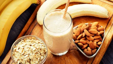 El batido a base de frutas y cereales que ayuda a ganar masa muscular El batido a base de frutas y cereales que ayuda a ganar masa muscular