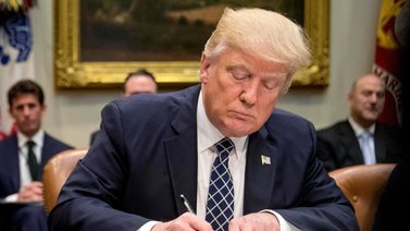 Trump pasa factura e impone sanciones a Colombia: prohibición de viajes y altos aranceles
