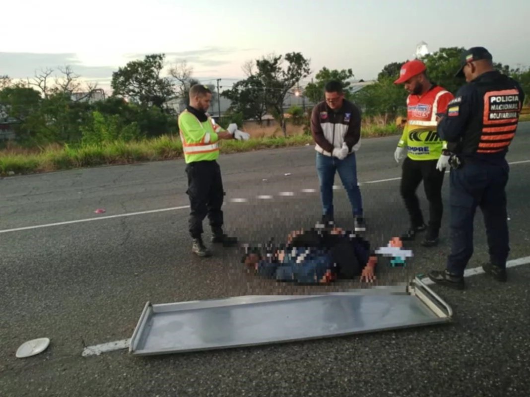 Sexagenario muere arrollado en la Autopista Regional del Centro: Intenta cruzar la vía en horas de la madrugada