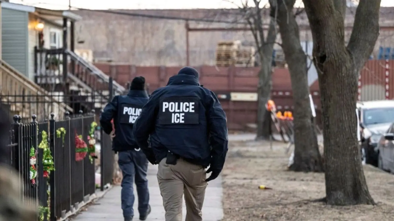 Redadas de ICE en Illinois: Esto es lo que hacen los inmigrantes para evitar ser arrestados