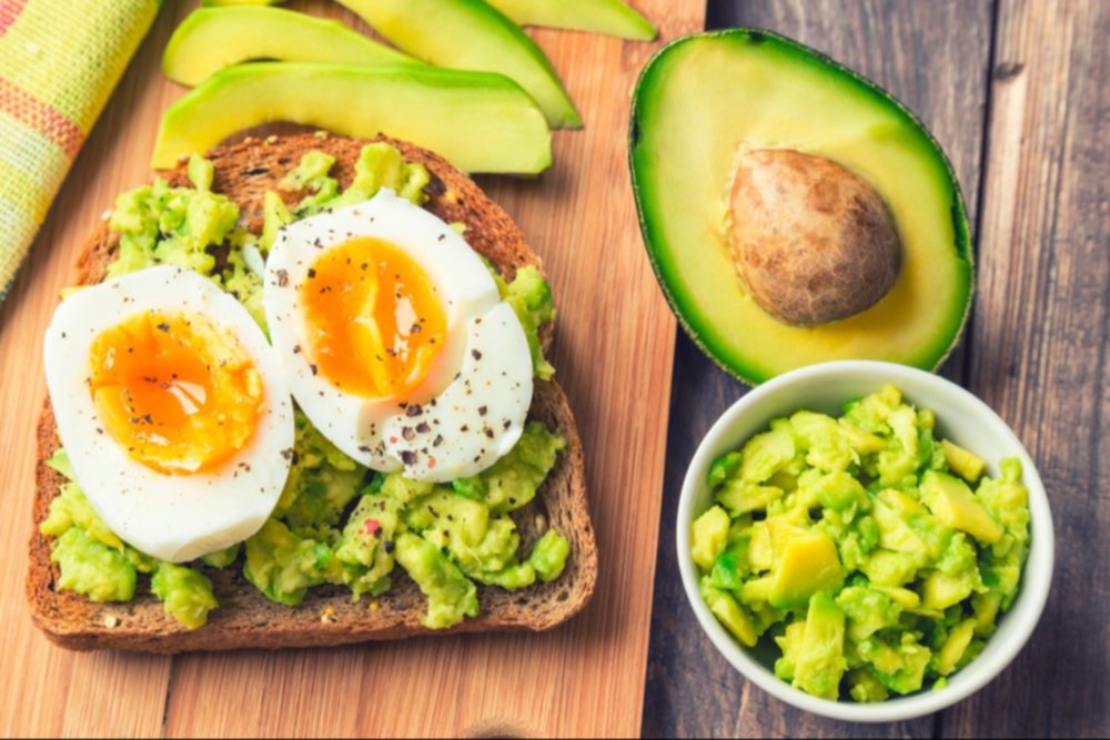 Dos desayunos nutritivos y ligeros para mantener la figura