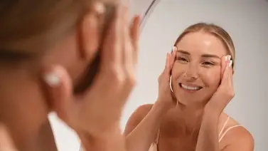 Recupera la piel después de los excesos navideños: consejos para acabar con la piel muerta y deshidratada Recupera la piel después de los excesos navideños: consejos para acabar con la piel muerta y deshidratada