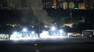 AP: al menos siete explosiones sacuden Caracas este 3 de enero AP: al menos siete explosiones sacuden Caracas este 3 de enero