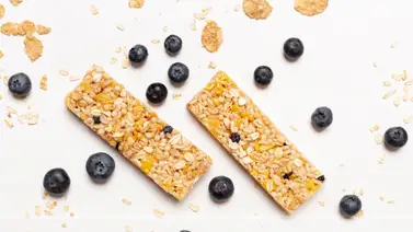 Aprende a preparar un nutritivo snack con ingredientes económicos: barritas de cereales que potencian tu energía física Aprende a preparar un nutritivo snack con ingredientes económicos: barritas de cereales que potencian tu energía física