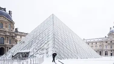 El Louvre reabre completamente tras la suspensión de la huelga de los empleados El Louvre reabre completamente tras la suspensión de la huelga de los empleados