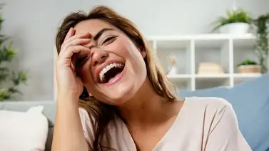 La risa: una herramienta poderosa para sobrevivir a los tiempos difíciles La risa: una herramienta poderosa para sobrevivir a los tiempos difíciles