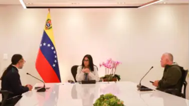 Delcy Rodríguez reafirma ruta política y convoca a la "unidad nacional" ante tensiones internacionales Delcy Rodríguez reafirma ruta política y convoca a la "unidad nacional" ante tensiones internacionales