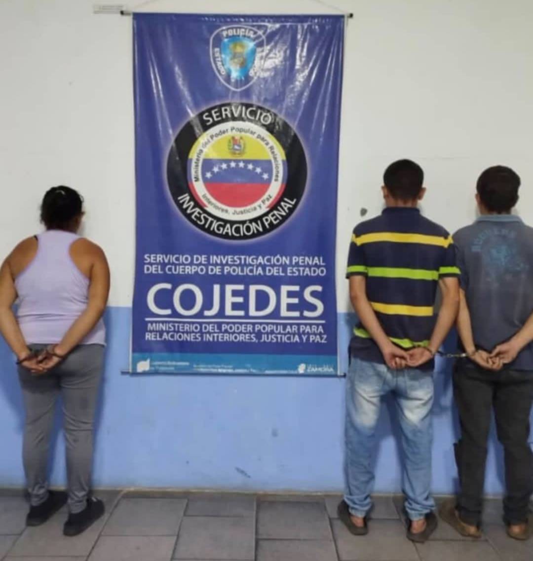 Madre y hermanos acusados de abusar continuamente de adolescente con condición especial