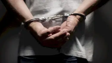 Dictan sentencia a adolescente que asesinó a su amigo: padre de la víctima se mostró inconforme Dictan sentencia a adolescente que asesinó a su amigo: padre de la víctima se mostró inconforme