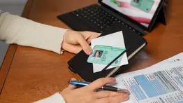 2001online - EEUU - green card