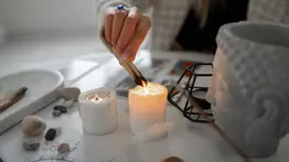 Limpia tu astral de energías negativas: estos son los tres rituales más poderosos que te ayudarán a lograrlo