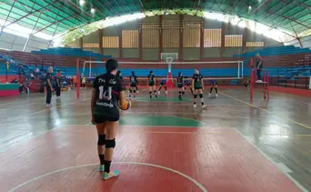 ¿Voleibol en el oeste de Caracas?: iniciativas que buscan transformar la vida de los niños