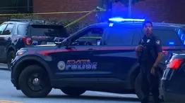 Niño de dos años y su madre resultan heridos tras tiroteo en su vivienda: Policía de Clayton busca al responsable