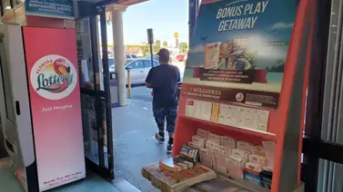 ¿Qué hallaron en el "billete"? Lotería de Florida inicia investigación y el ICE concreta el arresto ¿Qué hallaron en el "billete"? Lotería de Florida inicia investigación y el ICE concreta el arresto