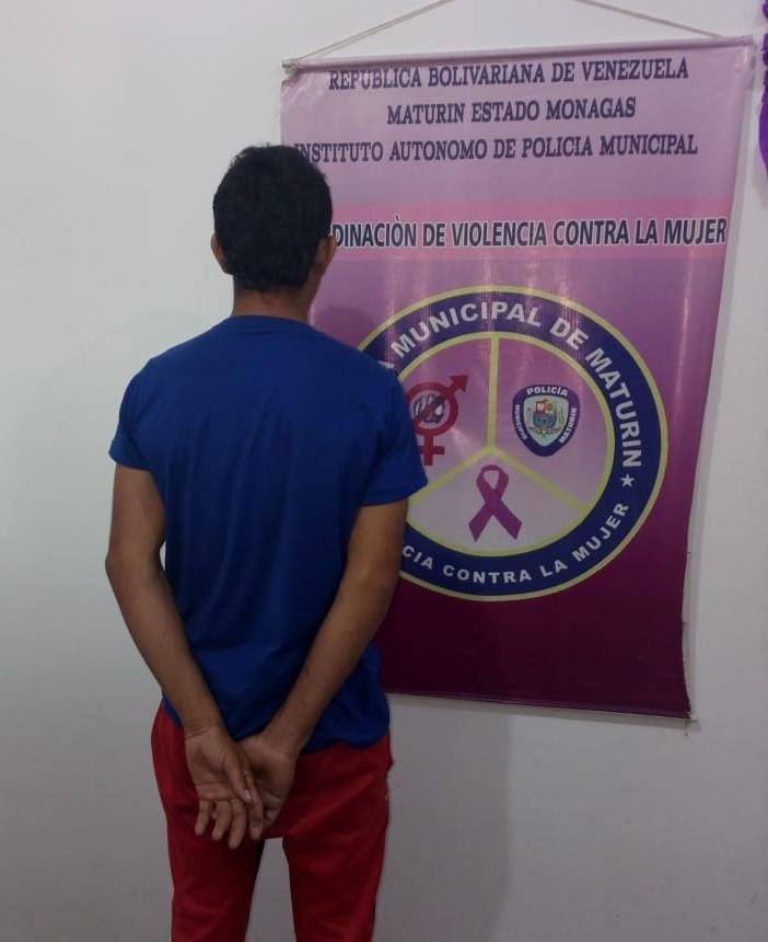 Golpeó a su bebé recién nacido con una piedra: joven detenido por violencia doméstica 