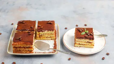 Receta casera, rápida y con ingredientes básicos: torta de galletas y chocolate Receta casera, rápida y con ingredientes básicos: torta de galletas y chocolate