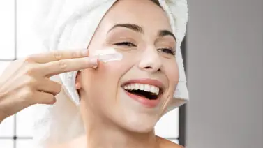 Crema natural rica en vitaminas: así debes aplicarla para combatir las arrugas fácil y rápido Crema natural rica en vitaminas: así debes aplicarla para combatir las arrugas fácil y rápido