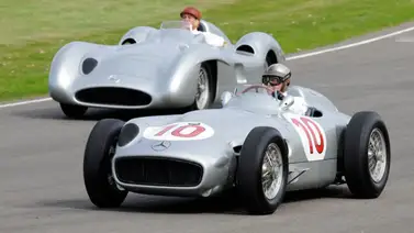 Subastaron el Mercedes - Benz de Fangio por 53 millones de dólares Subastaron el Mercedes - Benz de Fangio por 53 millones de dólares