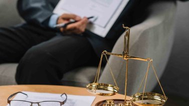Abogados recomiendan a inmigrantes en USA hacer un poder legal si tiene hijos menores: Sepa más