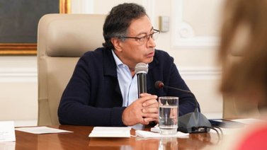Gustavo Petro solicita la renuncia de su tren ministerial: incluidos los directores administrativos