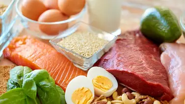 Cinco alimentos que debes consumir en la noche para bajar peso y amanecer con el vientre plano Cinco alimentos que debes consumir en la noche para bajar peso y amanecer con el vientre plano