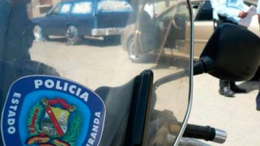 Desarticulan banda Los Pampers durante enfrentamiento en Ocumare del Tuy : dan de baja a su cabecilla y cinco miembros