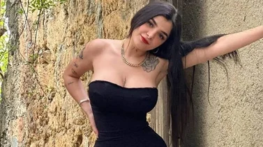 Con este video Karely Ruiz presume con orgullo su maternidad: "Les presento a mi bebé"