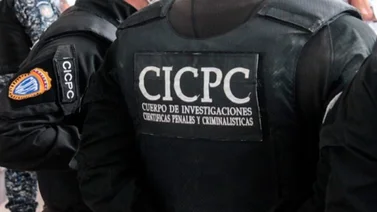 Tenía las llaves de la tienda y le robó a su jefa más de $1.600 y mercancía: su pareja fue cómplice