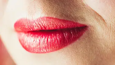 Rejuvenece los labios con esta fórmula natural que puedes preparar en casa Rejuvenece los labios con esta fórmula natural que puedes preparar en casa