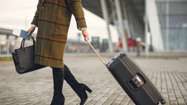 ¿Viajas en San Valentín? Estos son los regalos que puedes llevar en tu equipaje de mano