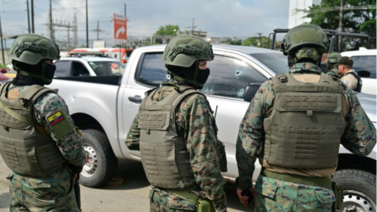 Ecuador: Asesinan a militar afuera de una penitenciaría 