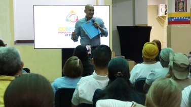 Ministro de Educación pide visita diaria y aleatoriamente a 400 escuelas: : Sepa más