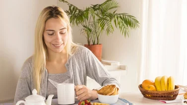 Entérate por qué no debes saltarte el desayuno 