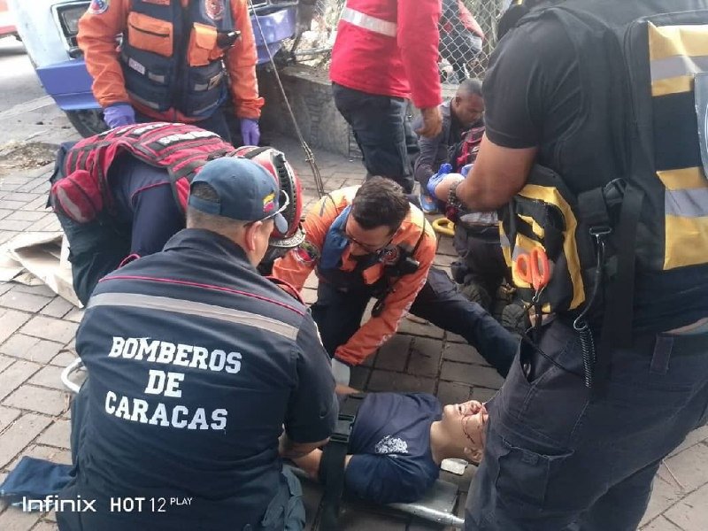 Al menos 10 heridos tras dos accidentes en Caricuao este 16 de febrero: Aquí los detalles